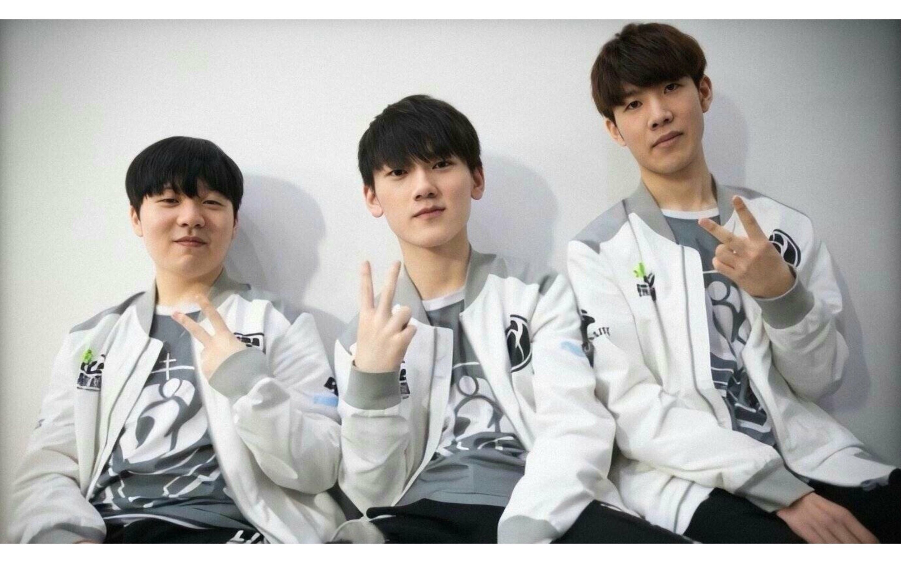 她们用行动 她们用行动