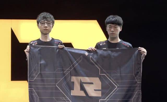 在亚冠赛场 在亚冠赛场