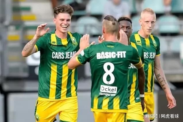 连入两球完 连入两球完