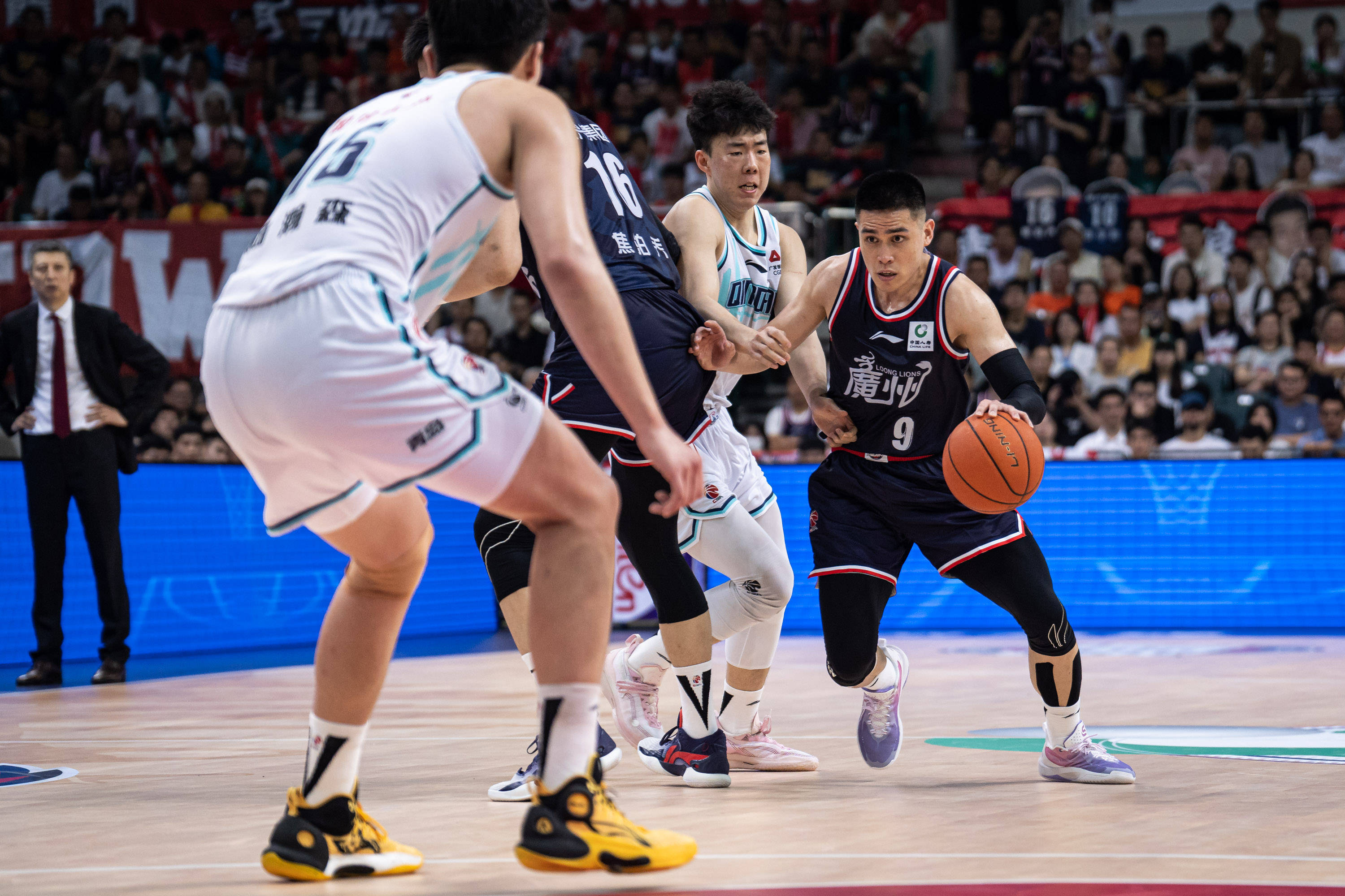 一了球队内 一了球队内