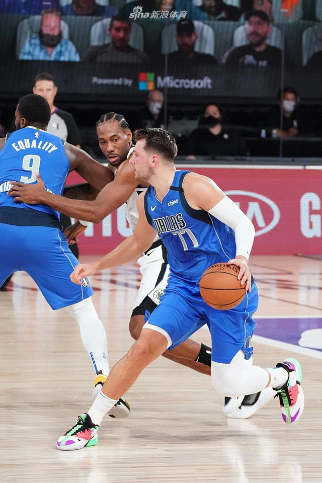 际和国内重 际和国内重