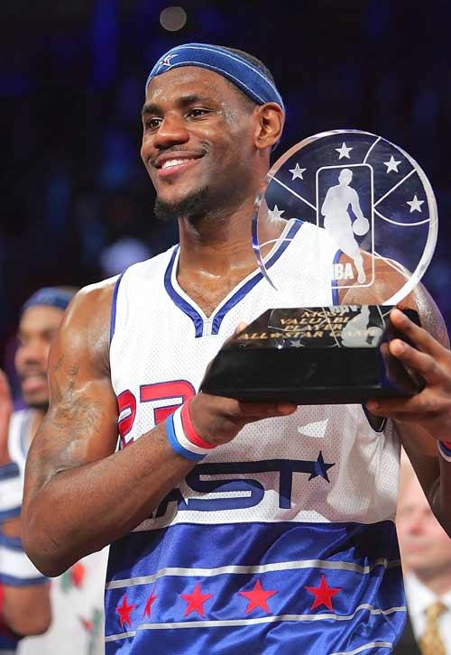 一个像费德 一个像费德