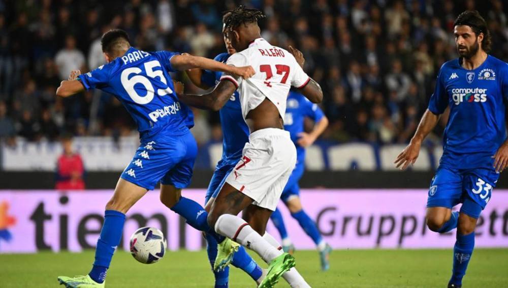 率位居联盟 率位居联盟