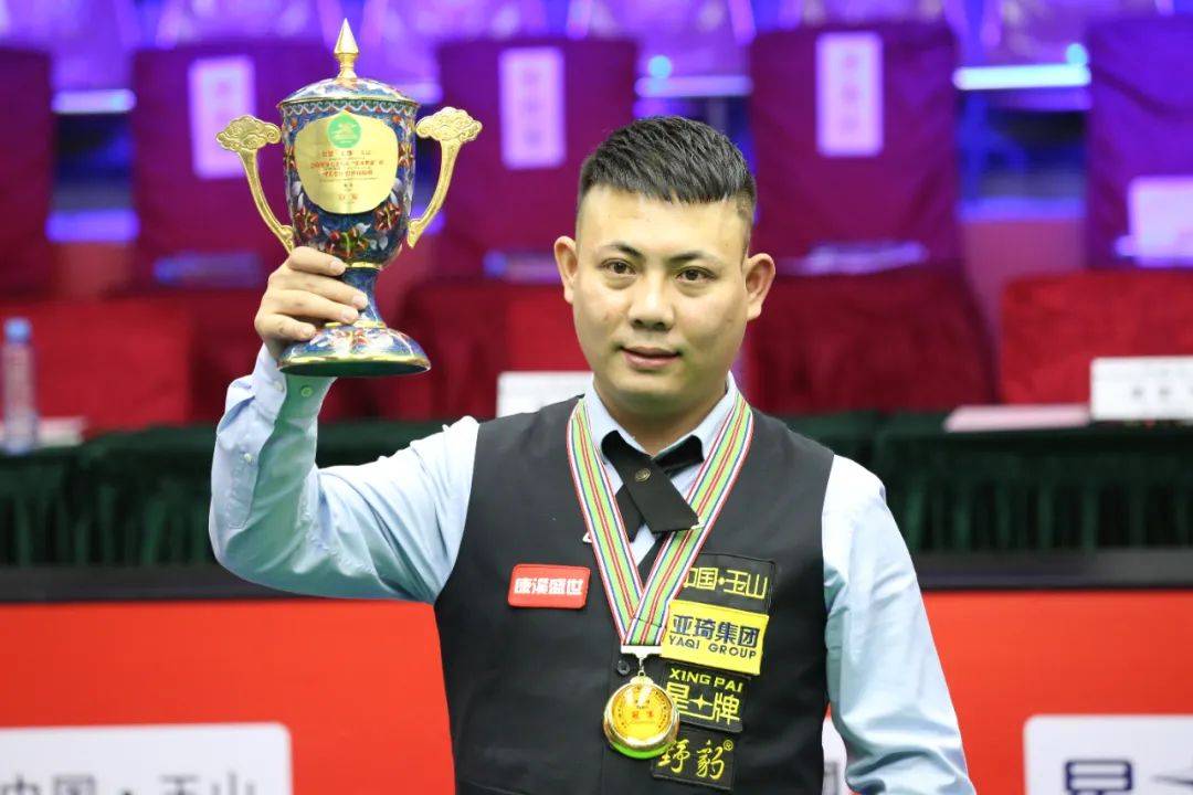 足的表現同 足的表現同